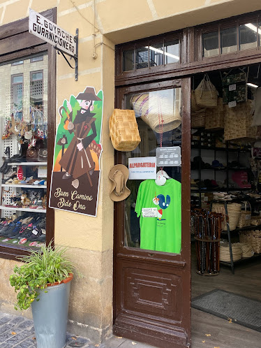 GUARNICIONERiA GOYACHE