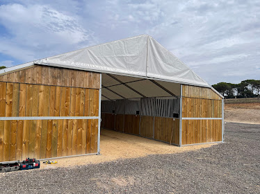 Chilbaia S L horse Hotel