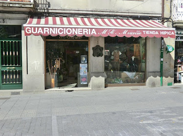 Tenda de roupa Mouriño C B